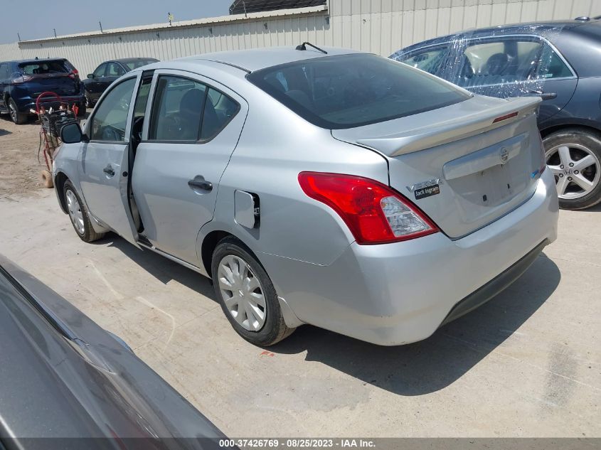 2015 NISSAN VERSA S PLUS - 3N1CN7AP0FL802761