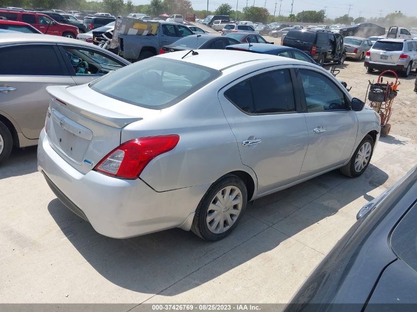 2015 NISSAN VERSA S PLUS - 3N1CN7AP0FL802761