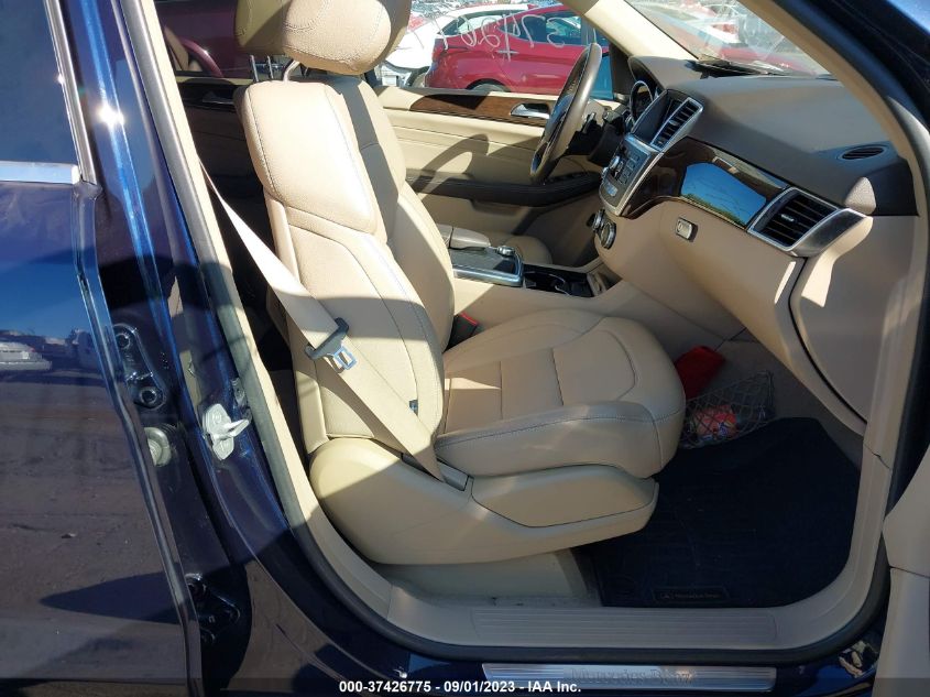 2014 MERCEDES-BENZ M-CLASS ML 350 - 4JGDA5HBXEA388370