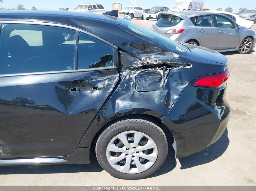 VIN 5YFEPMAE1MP240866 2021 TOYOTA COROLLA LE