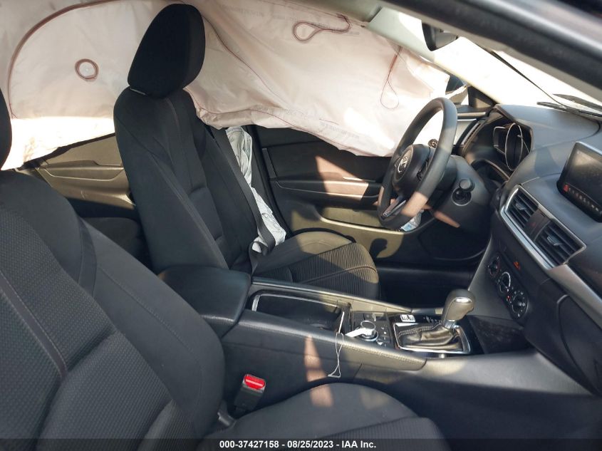 2018 MAZDA MAZDA3 4-DOOR SPORT - 3MZBN1U75JM165187