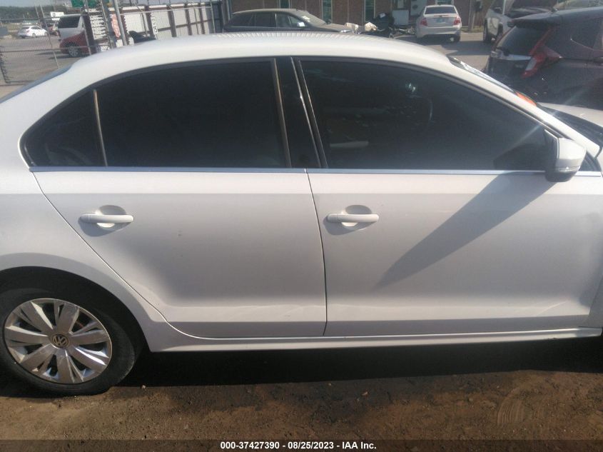 2013 VOLKSWAGEN JETTA SEDAN SE W/CONVENIENCE - 3VWDX7AJ8DM374823