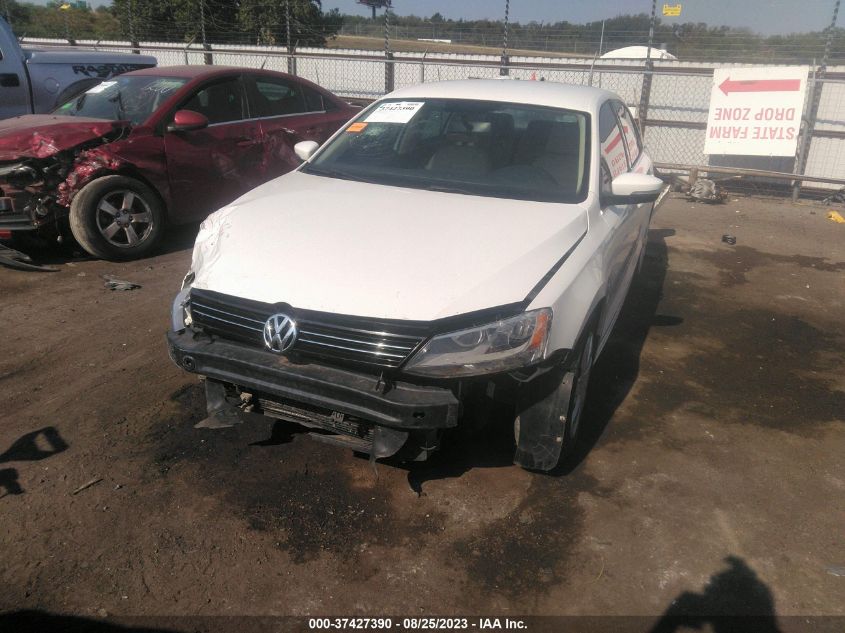 2013 VOLKSWAGEN JETTA SEDAN SE W/CONVENIENCE - 3VWDX7AJ8DM374823