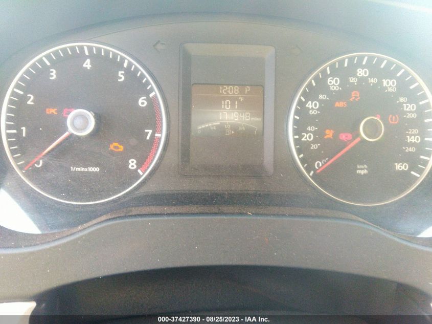 2013 VOLKSWAGEN JETTA SEDAN SE W/CONVENIENCE - 3VWDX7AJ8DM374823