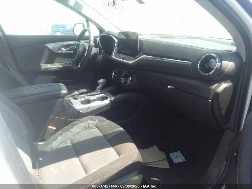 VIN 3GNKBCR42PS163835 2023 CHEVROLET BLAZER LT