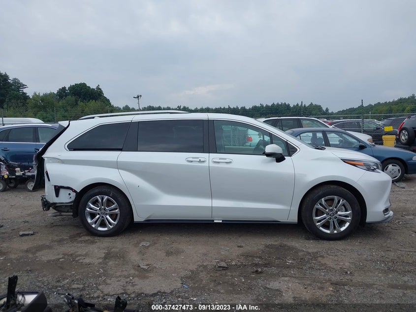 VIN 5TDESKFC3NS056449 2022 TOYOTA SIENNA PLATINUM