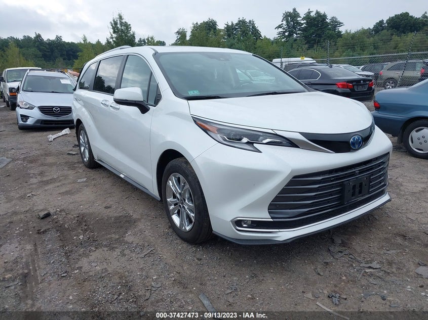 TOYOTA SIENNA PLATINUM 2022