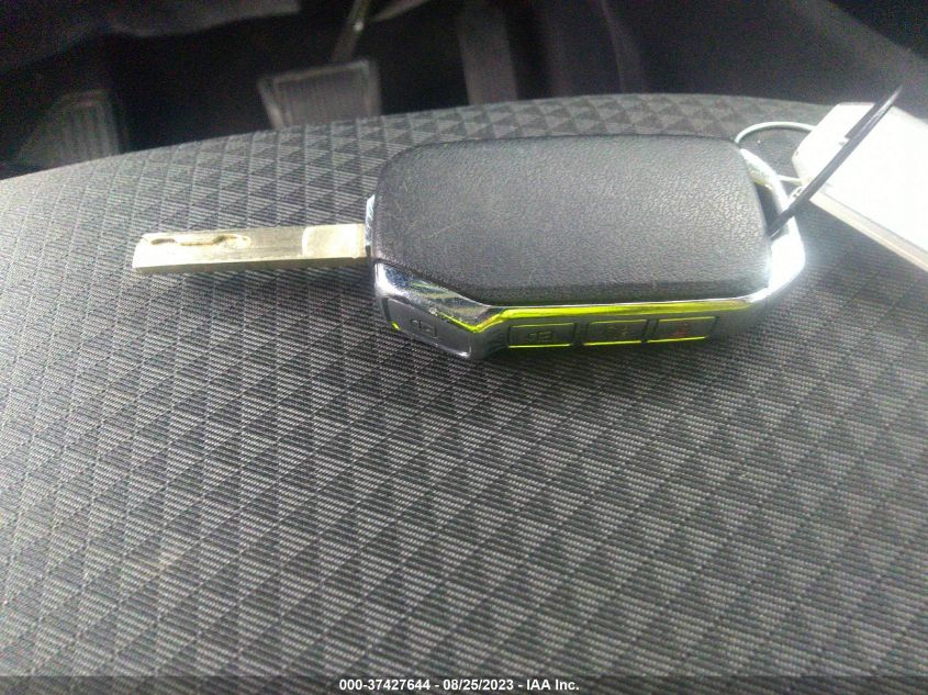 2020 KIA SOUL LX - KNDJ23AU5L7106957