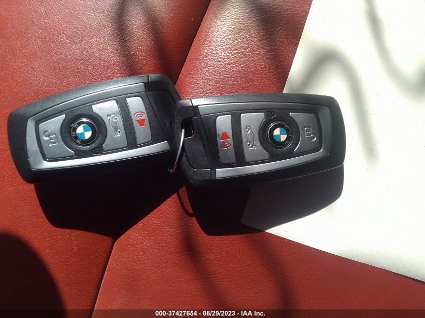 2016 BMW M4 - WBS3R9C56GK336712