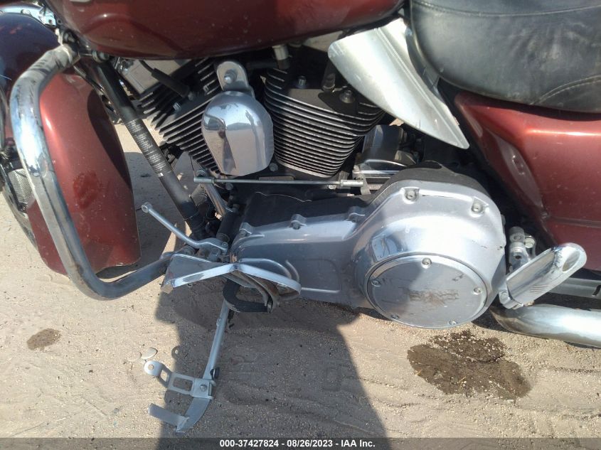 2009 HARLEY-DAVIDSON FLHX - 1HD1KB4189Y657753
