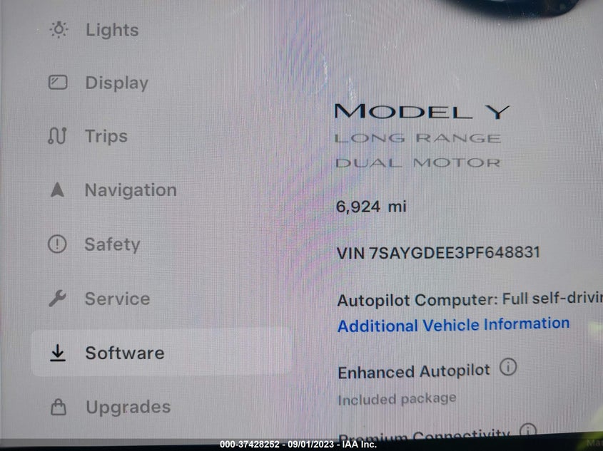 VIN 7SAYGDEE3PF648831 2023 TESLA MODEL Y LONG RANGE