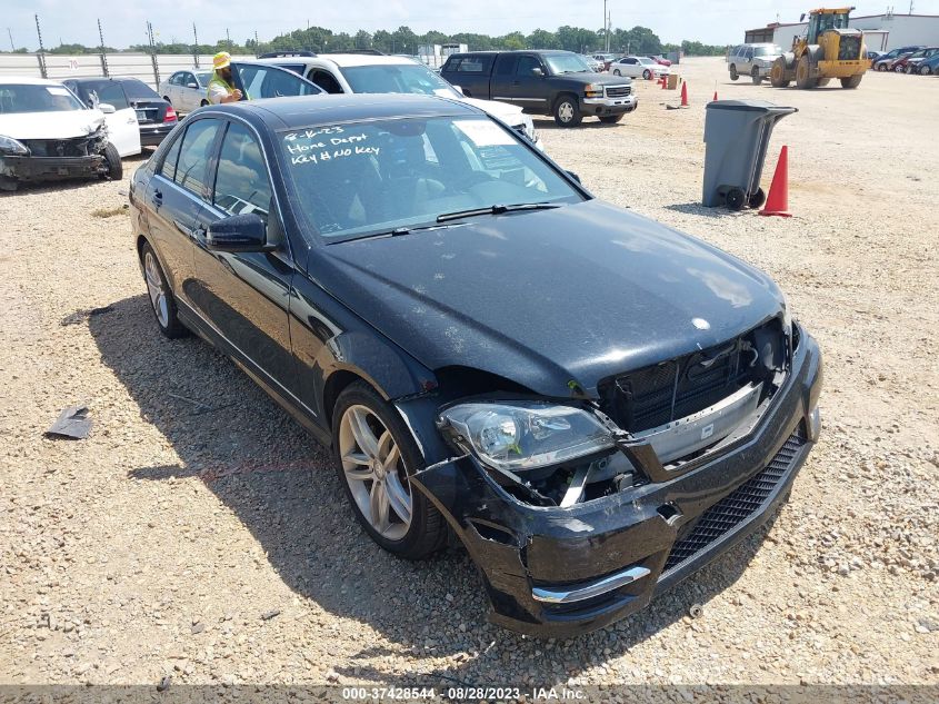 2014 MERCEDES-BENZ C-CLASS C 250 - WDDGF4HB4EA966613