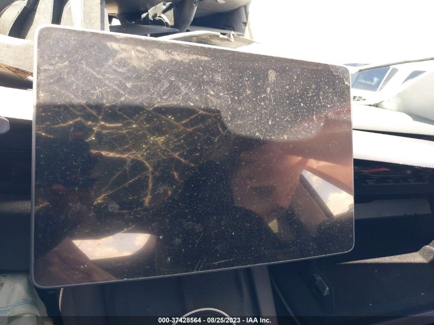 VIN 7SAYGDEE1PF839437 2023 TESLA MODEL Y LONG RANGE