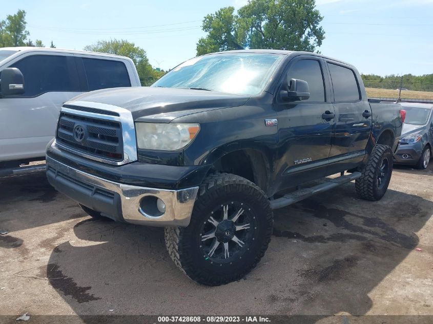 2013 TOYOTA TUNDRA 4WD TRUCK 5TFDW5F16DX300006