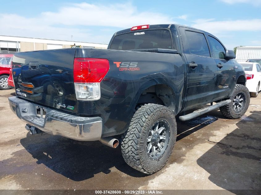 2013 TOYOTA TUNDRA 4WD TRUCK 5TFDW5F16DX300006