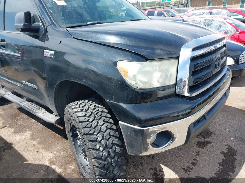 2013 TOYOTA TUNDRA 4WD TRUCK 5TFDW5F16DX300006