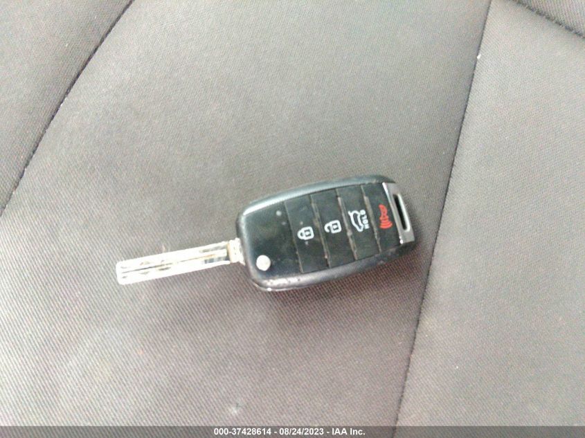 2016 KIA SOUL BASE - KNDJN2A23G7833133