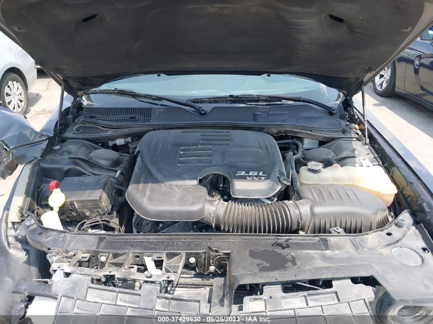 2019 DODGE CHALLENGER SXT - 2C3CDZAG1KH712649
