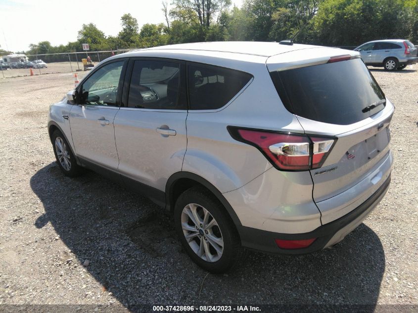 2017 FORD ESCAPE SE - 1FMCU0GD2HUD83627