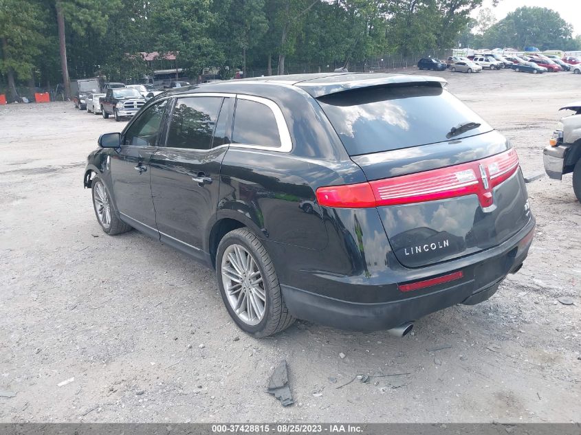 2016 LINCOLN MKT ECOBOOST - 2LMHJ5AT9GBL01395