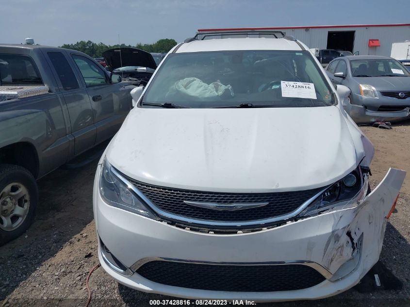 2C4RC1EG9HR644057 2017 CHRYSLER PACIFICA, photo no. 12