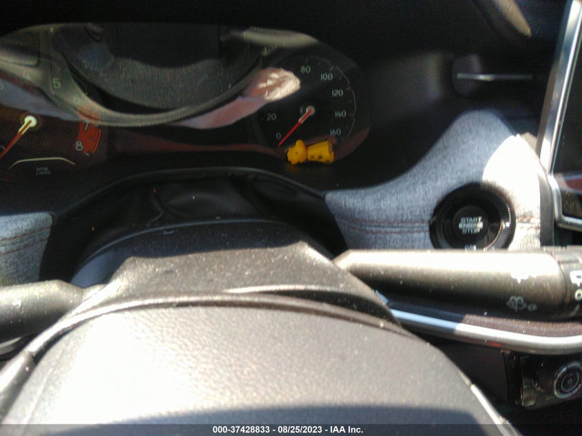 VIN 3C4NJDFB0NT195305 2022 JEEP COMPASS LATITUDE LUX
