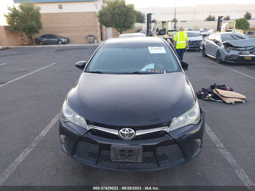 2015 TOYOTA CAMRY SE - 4T1BF1FK8FU938718