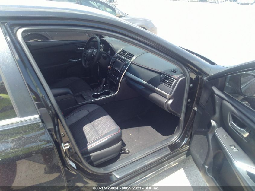 2015 TOYOTA CAMRY HYBRID LE/XLE/SE - 4T1BD1FK8FU161379