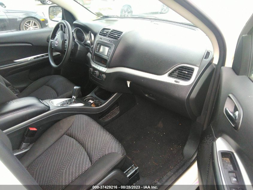 2019 DODGE JOURNEY SE - 3C4PDCAB2KT872111