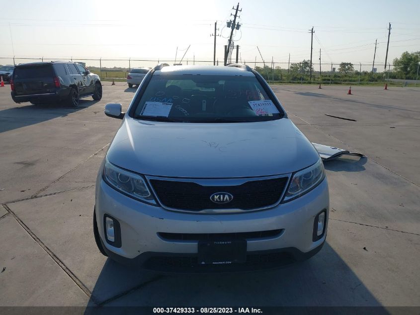 2015 KIA SORENTO LX - 5XYKT4A68FG630099