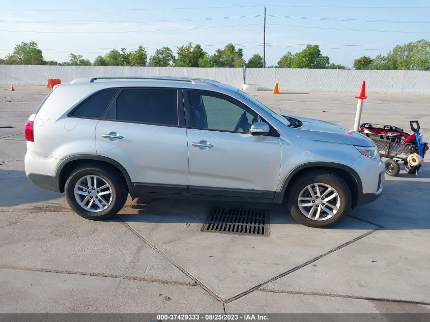 2015 KIA SORENTO LX - 5XYKT4A68FG630099