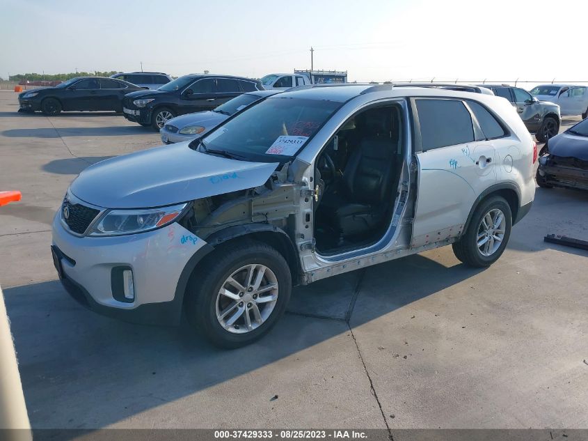 2015 KIA SORENTO LX - 5XYKT4A68FG630099