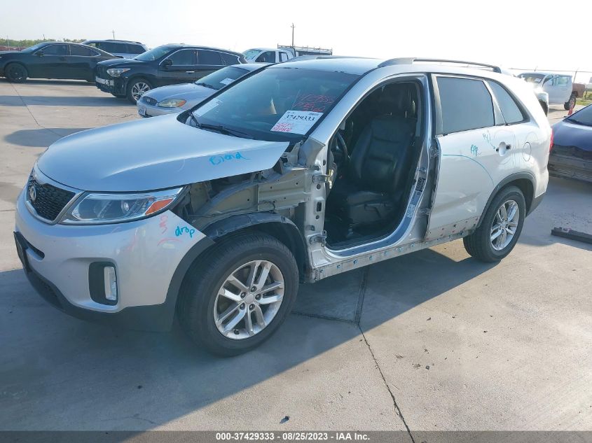 2015 KIA SORENTO LX - 5XYKT4A68FG630099