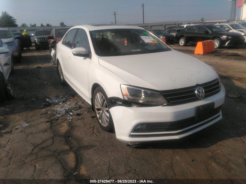 2015 VOLKSWAGEN JETTA SEDAN 1.8T SE - 3VWD17AJ4FM338230