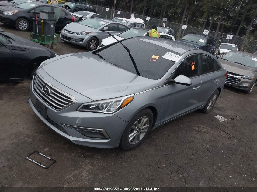 2015 HYUNDAI SONATA SE - 5NPE24AF4FH002033