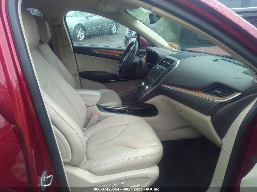 2018 LINCOLN MKC SELECT - 5LMCJ2C93JUL04653