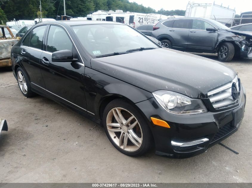 2013 MERCEDES-BENZ C-CLASS C 300 - WDDGF8AB7DG121834