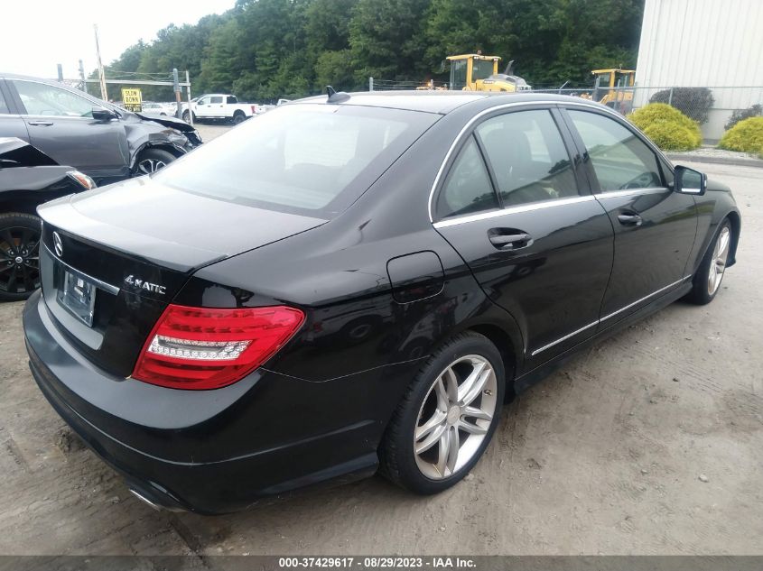 2013 MERCEDES-BENZ C-CLASS C 300 - WDDGF8AB7DG121834