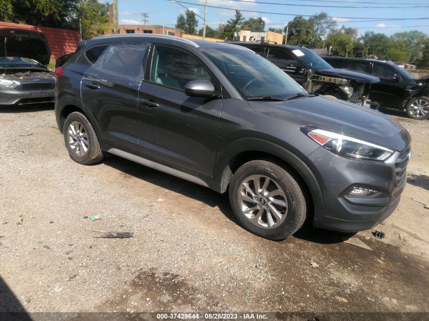 2017 HYUNDAI TUCSON SE - KM8J3CA40HU469703
