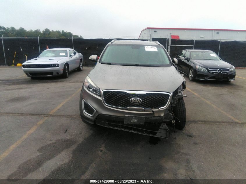 2017 KIA SORENTO LX V6 - 5XYPG4A53HG210898