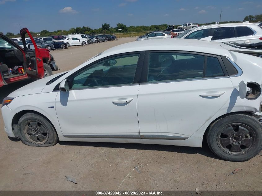 2020 HYUNDAI IONIQ HYBRID SE - KMHC75LC6LU215418
