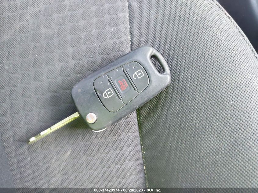 2013 KIA SOUL BASE - KNDJT2A58D7751300