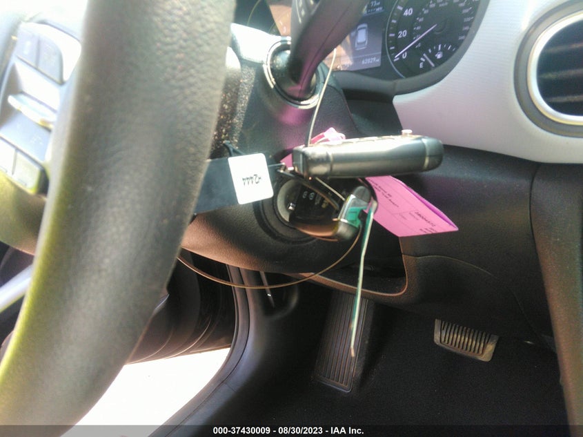VIN KM8K12AA6MU635646 2021 HYUNDAI KONA SE