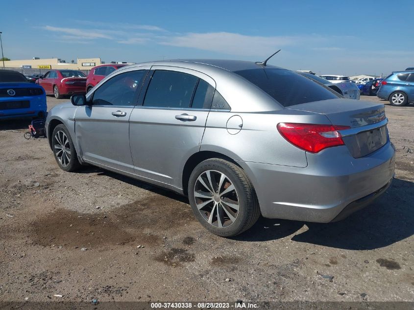 2013 CHRYSLER 200 TOURING - 1C3CCBBB3DN676695