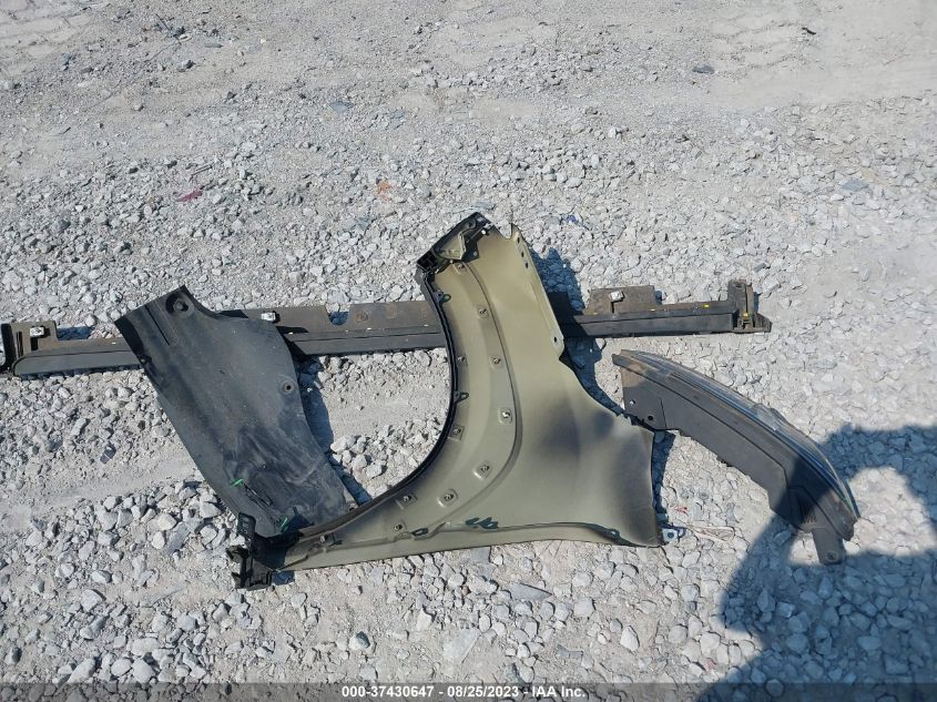 2018 HYUNDAI KONA SEL - KM8K62AA2JU095113