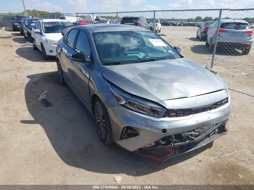 2022 KIA FORTE GT - 3KPF44AC9NE413385