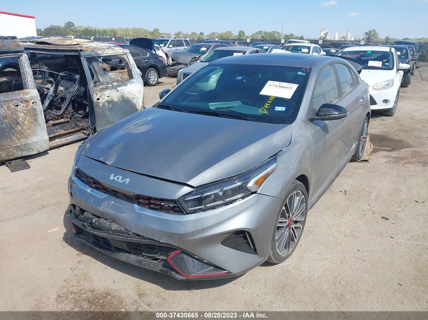 VIN 3KPF44AC9NE413385 2022 KIA FORTE GT