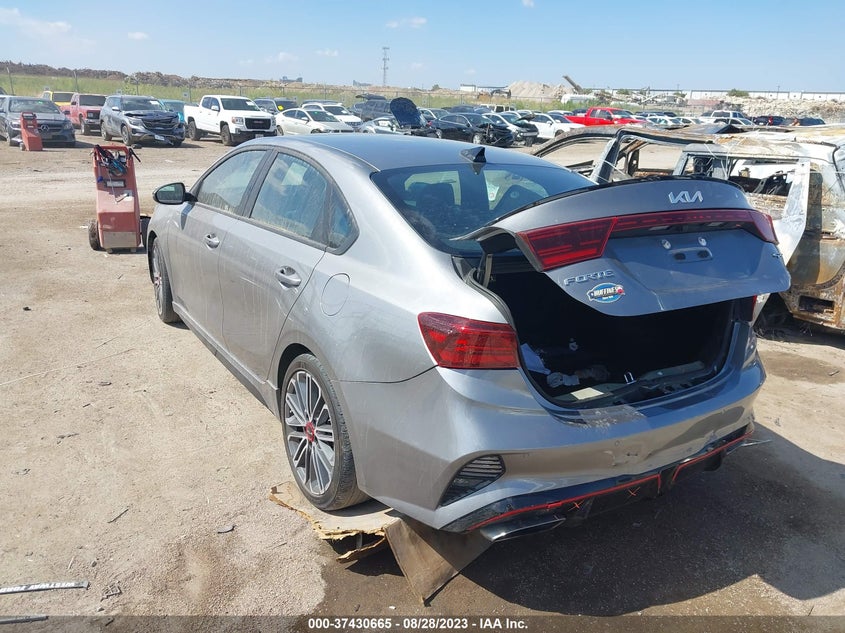 VIN 3KPF44AC9NE413385 2022 KIA FORTE GT