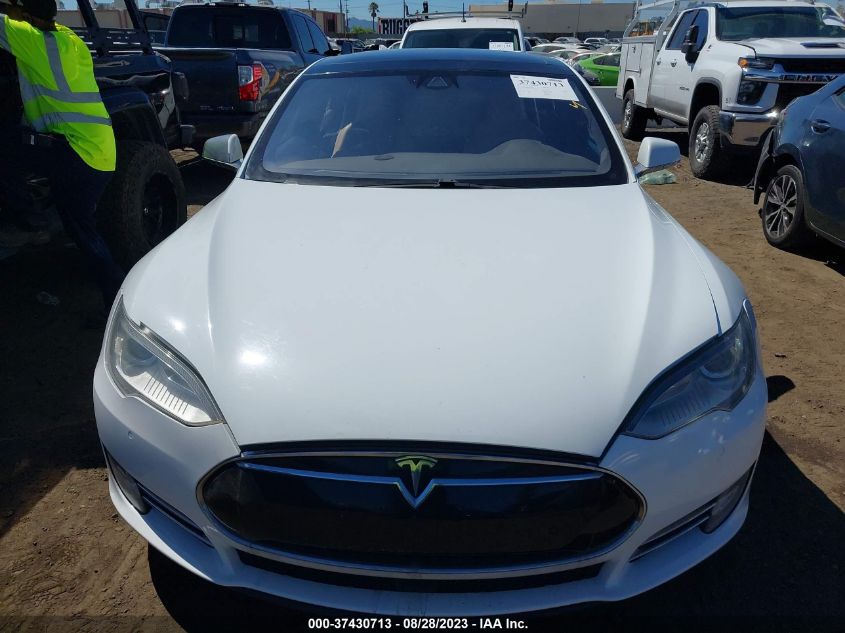 2016 TESLA MODEL S - 5YJSA1E20GF122262
