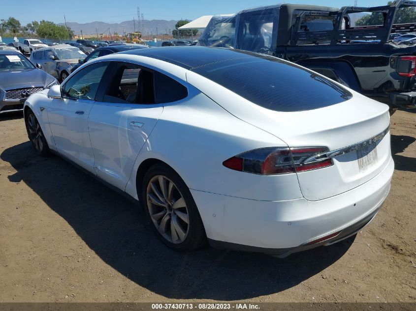 2016 TESLA MODEL S - 5YJSA1E20GF122262
